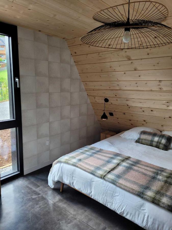 Les Deltas Du Lac Chambon-sur-Lac Habitación foto