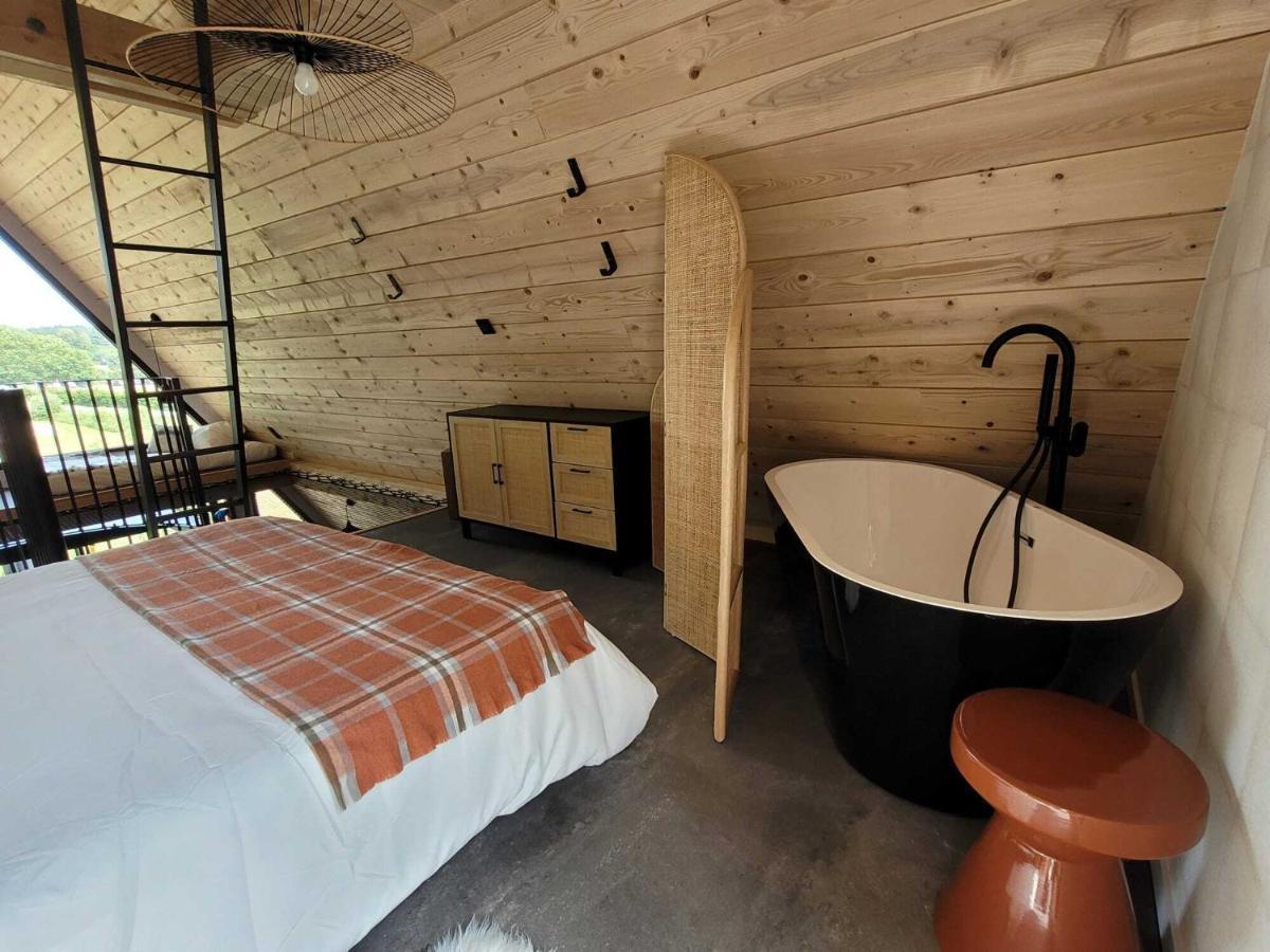 Les Deltas Du Lac Chambon-sur-Lac Habitación foto